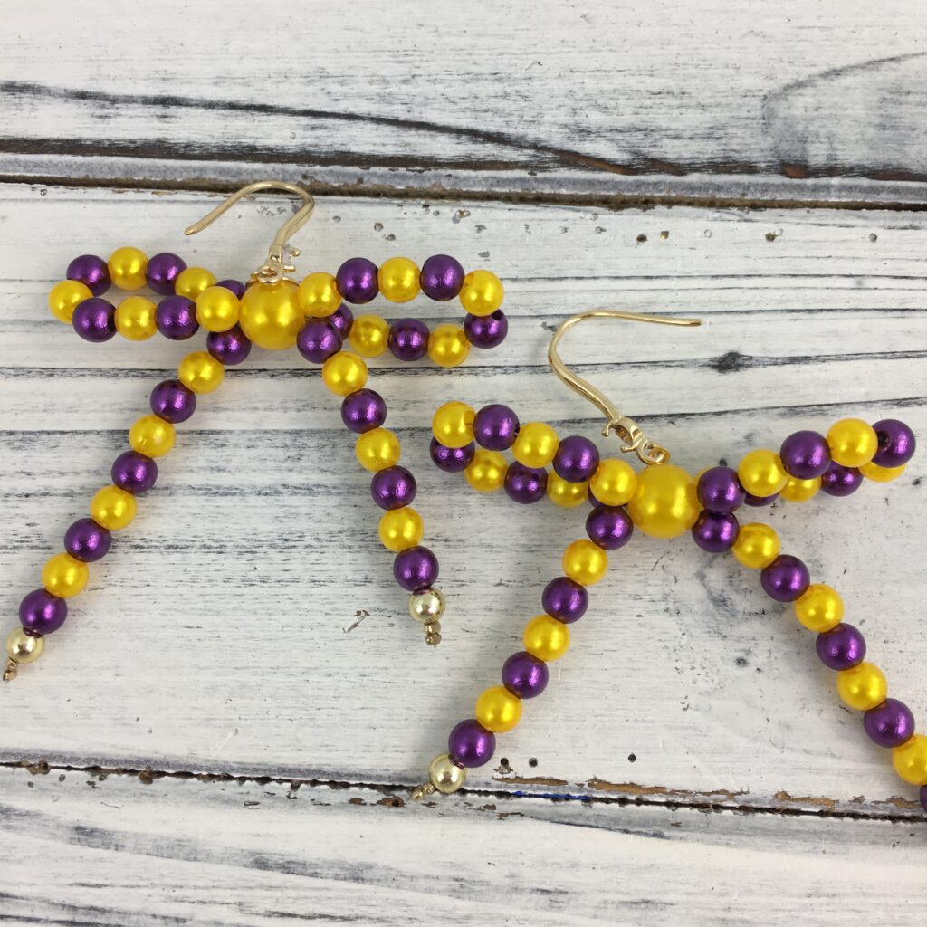 Ribbon earrings
