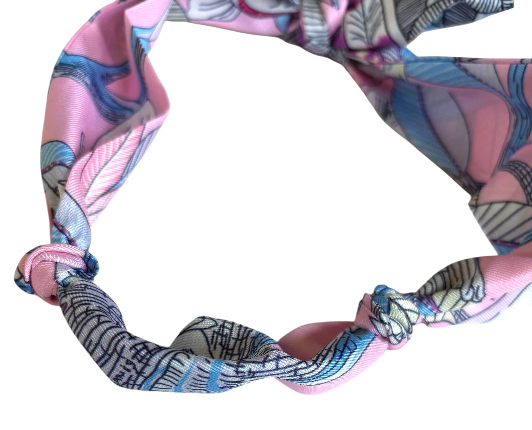 Vertical pearl scarf necklace