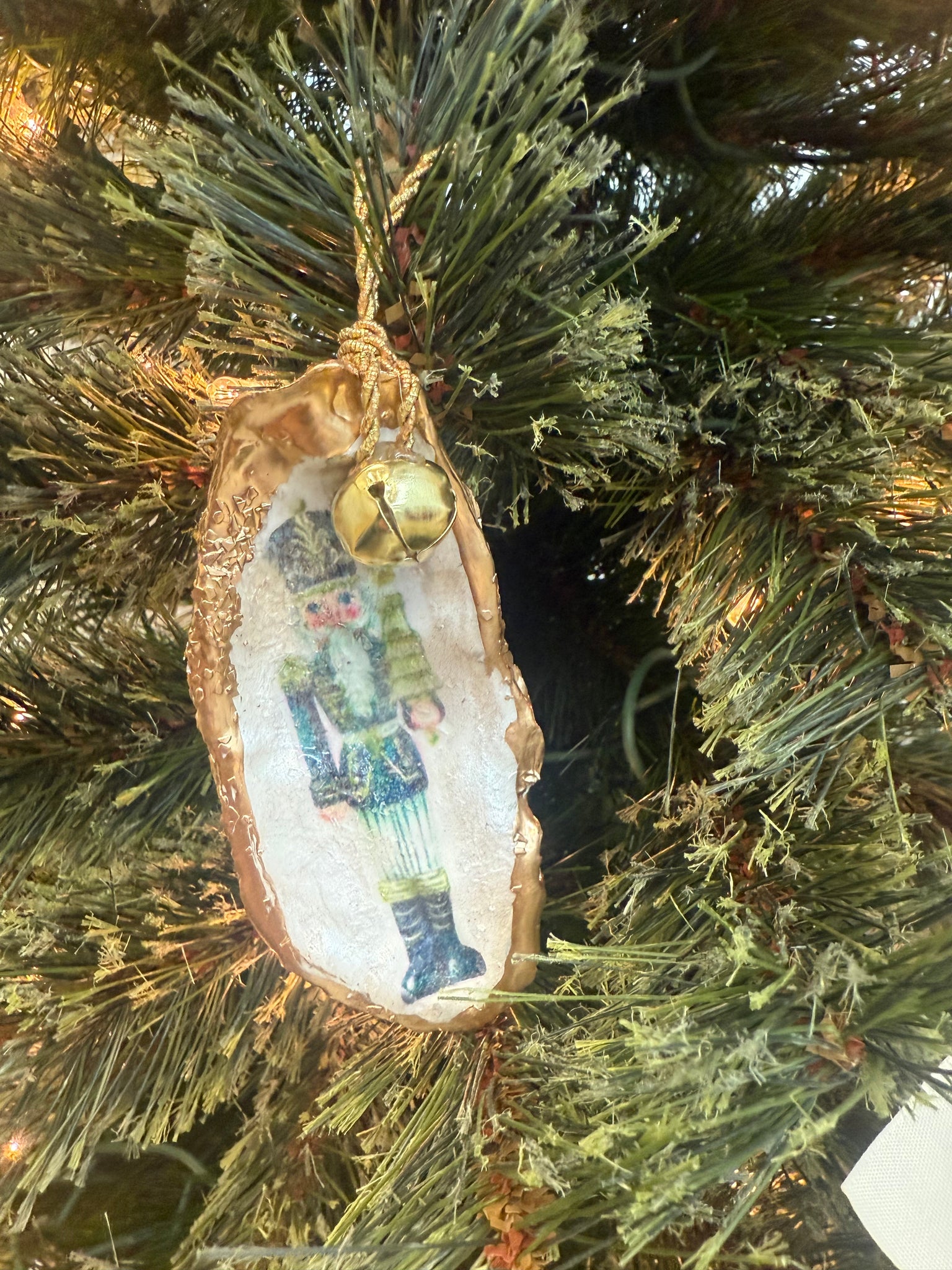 Oyster  ornaments