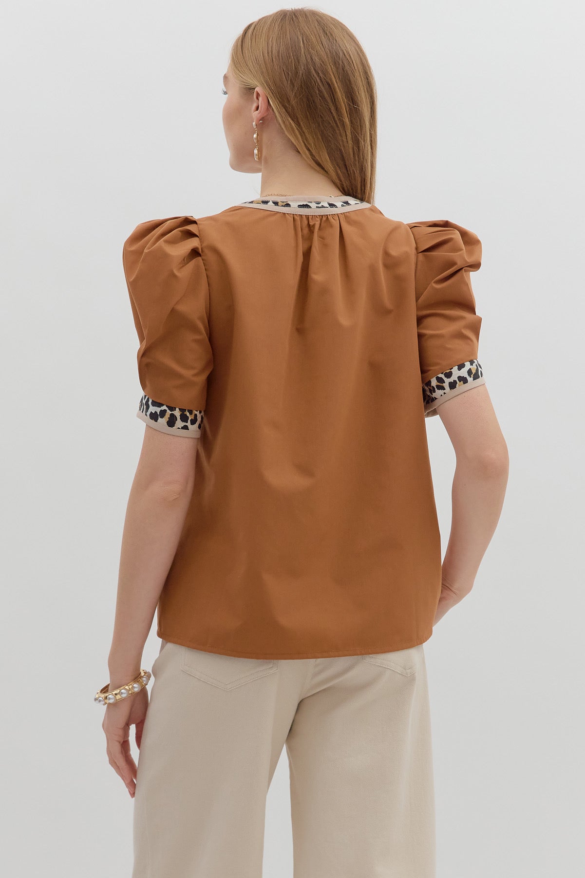 Camel bubble sleeve