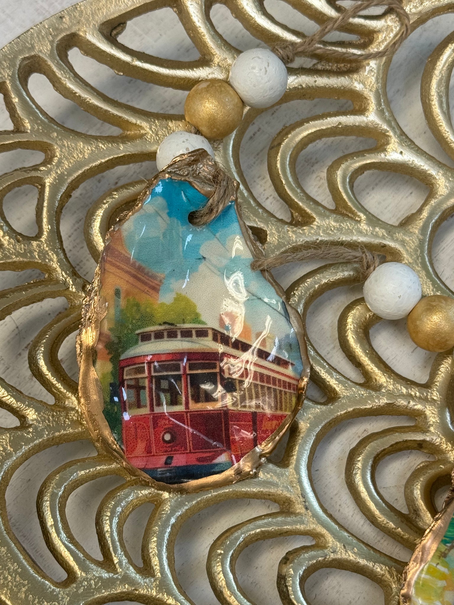 LA oyster ornaments