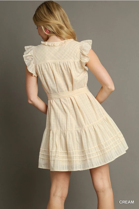 Cream ruffle sleeves dress Small