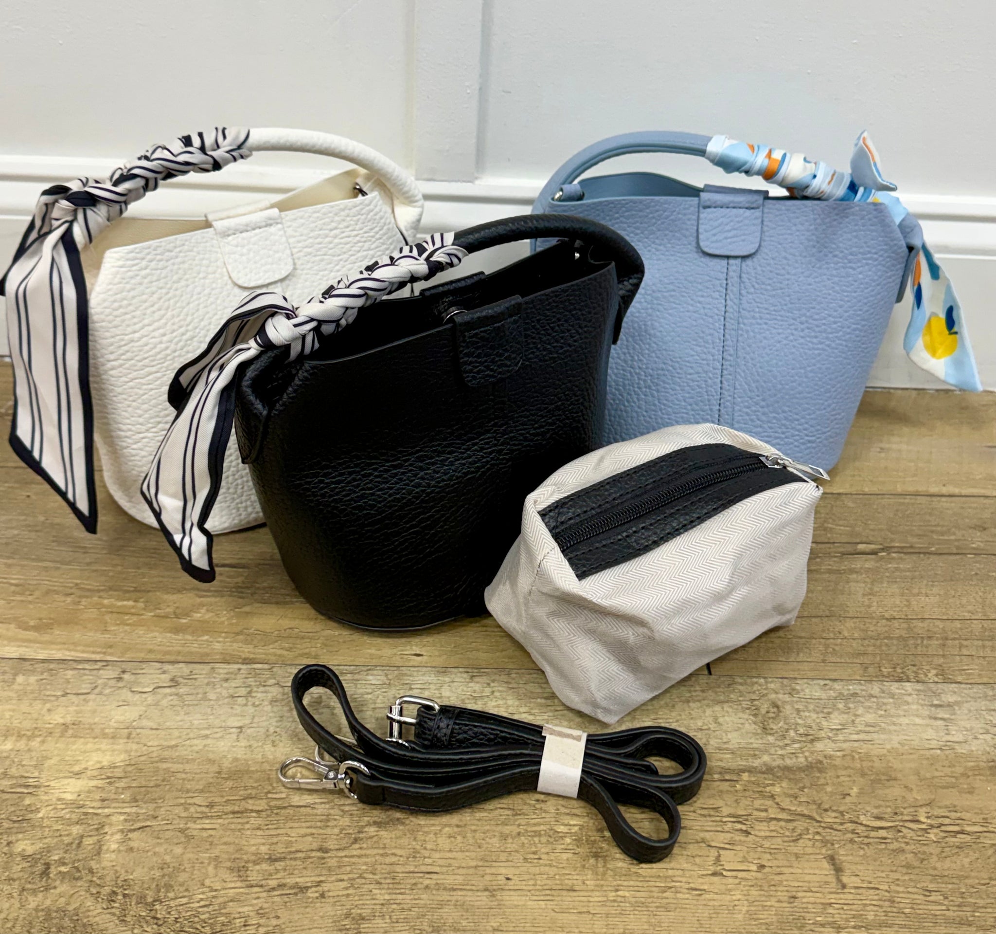 BC White Scarf Bucket Purse – Chic Compact Everyday Handbag